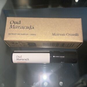 Maison Crivelli Oud Maracuja EDP sample